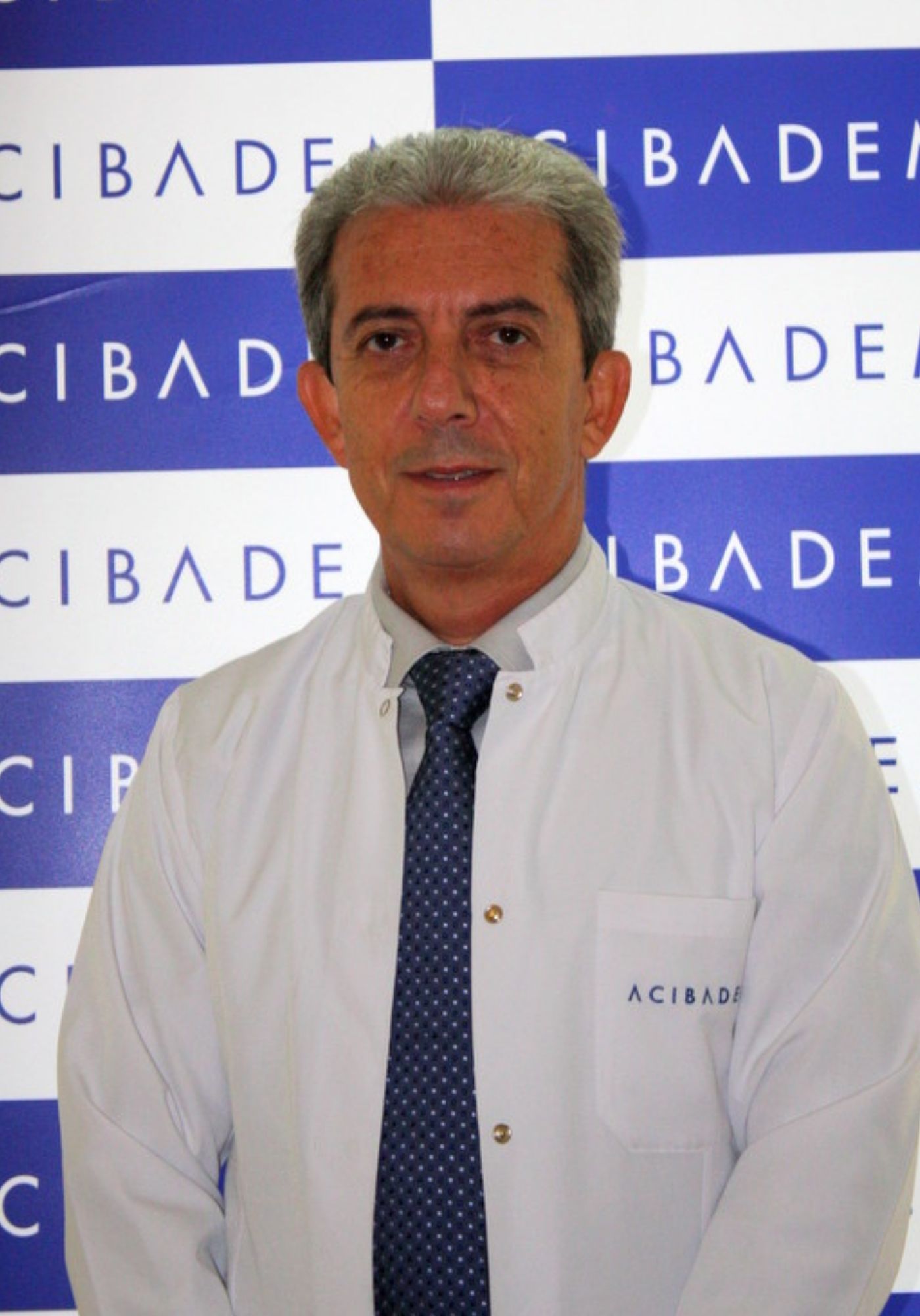 Dr. Bülent Oktay